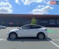 Белый Тесла Model Y, объемом двигателя 0 л и пробегом 42 тыс. км за 25990 $, фото 2 на Automoto.ua