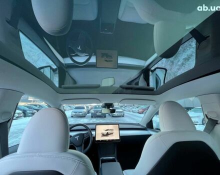 Белый Тесла Model Y, объемом двигателя 0 л и пробегом 13 тыс. км за 33190 $, фото 34 на Automoto.ua