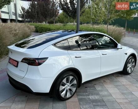 Белый Тесла Model Y, объемом двигателя 0 л и пробегом 35 тыс. км за 34500 $, фото 14 на Automoto.ua