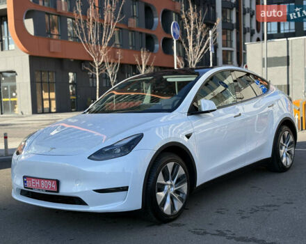 Белый Тесла Model Y, объемом двигателя 0 л и пробегом 35 тыс. км за 33777 $, фото 4 на Automoto.ua