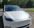 Белый Тесла Model Y, объемом двигателя 0 л и пробегом 1 тыс. км за 38000 $, фото 1 на Automoto.ua