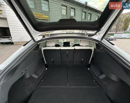 Белый Тесла Model Y, объемом двигателя 0 л и пробегом 35 тыс. км за 29500 $, фото 33 на Automoto.ua