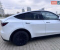 Белый Тесла Model Y, объемом двигателя 0 л и пробегом 29 тыс. км за 29900 $, фото 4 на Automoto.ua