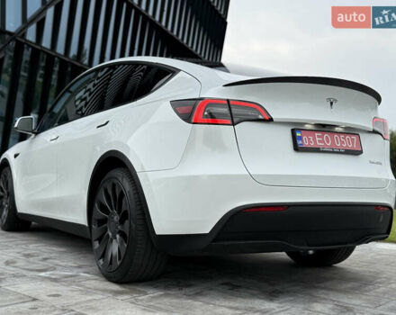Белый Тесла Model Y, объемом двигателя 0 л и пробегом 45 тыс. км за 35500 $, фото 22 на Automoto.ua