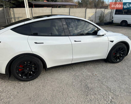 Білий Тесла Model Y, об'ємом двигуна 0 л та пробігом 35 тис. км за 33000 $, фото 3 на Automoto.ua