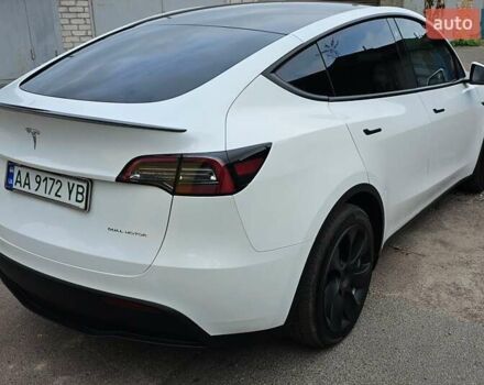 Белый Тесла Model Y, объемом двигателя 0 л и пробегом 9 тыс. км за 28400 $, фото 5 на Automoto.ua