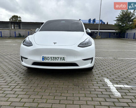 Білий Тесла Model Y, об'ємом двигуна 0 л та пробігом 45 тис. км за 27500 $, фото 8 на Automoto.ua