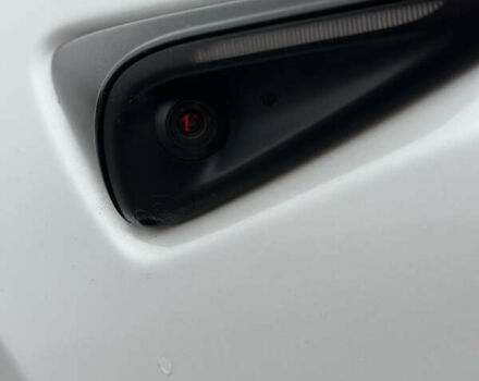 Білий Тесла Model Y, об'ємом двигуна 0 л та пробігом 76 тис. км за 29000 $, фото 9 на Automoto.ua