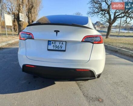 Белый Тесла Model Y, объемом двигателя 0 л и пробегом 100 тыс. км за 24444 $, фото 7 на Automoto.ua
