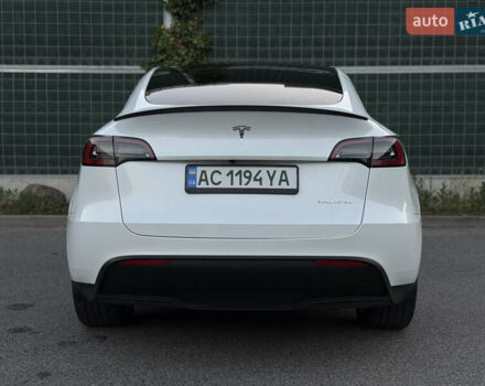 Белый Тесла Model Y, объемом двигателя 0 л и пробегом 18 тыс. км за 29600 $, фото 47 на Automoto.ua