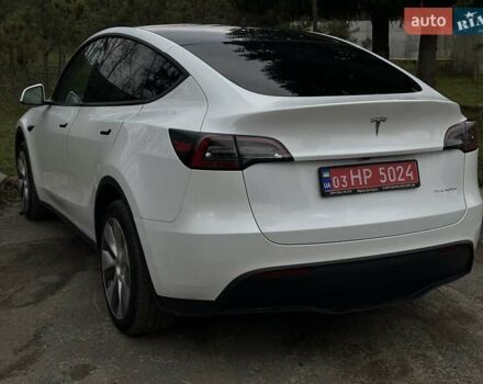 Белый Тесла Model Y, объемом двигателя 0 л и пробегом 42 тыс. км за 26999 $, фото 8 на Automoto.ua