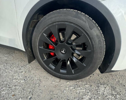 Білий Тесла Model Y, об'ємом двигуна 0 л та пробігом 35 тис. км за 33000 $, фото 4 на Automoto.ua