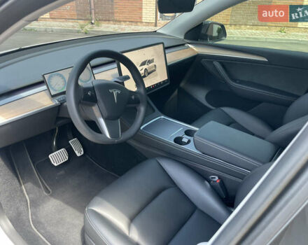 Белый Тесла Model Y, объемом двигателя 0 л и пробегом 13 тыс. км за 26500 $, фото 17 на Automoto.ua