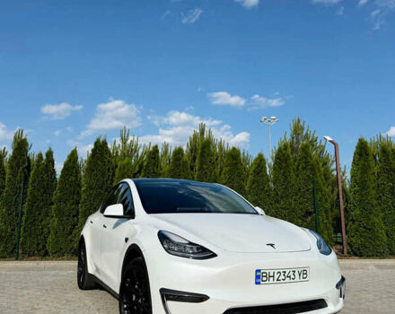 Белый Тесла Model Y, объемом двигателя 0 л и пробегом 21 тыс. км за 29500 $, фото 2 на Automoto.ua