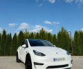 Белый Тесла Model Y, объемом двигателя 0 л и пробегом 21 тыс. км за 29500 $, фото 2 на Automoto.ua