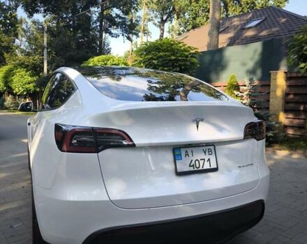 Белый Тесла Model Y, объемом двигателя 0 л и пробегом 30 тыс. км за 33800 $, фото 10 на Automoto.ua