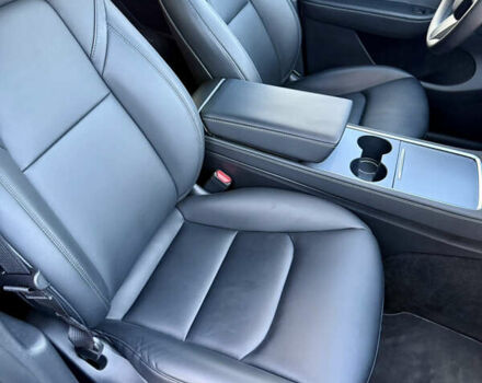 Тесла Model Y 2023 в Львове на Automoto.ua Белый Тесла Model Y, объемом двигателя 0 л и пробегом 48 тыс. км за 28900 $, фото 25 на Automoto.ua