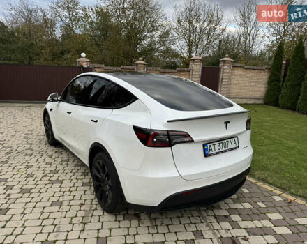 Белый Тесла Model Y, объемом двигателя 0 л и пробегом 18 тыс. км за 29800 $, фото 2 на Automoto.ua