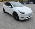 Белый Тесла Model Y, объемом двигателя 0 л и пробегом 37 тыс. км за 27500 $, фото 1 на Automoto.ua