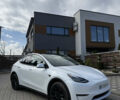 Белый Тесла Model Y, объемом двигателя 0 л и пробегом 32 тыс. км за 28200 $, фото 2 на Automoto.ua