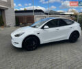 Белый Тесла Model Y, объемом двигателя 0 л и пробегом 98 тыс. км за 28000 $, фото 2 на Automoto.ua