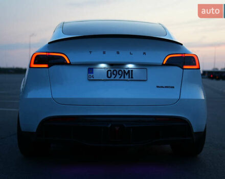 Білий Тесла Model Y, об'ємом двигуна 0 л та пробігом 48 тис. км за 34300 $, фото 8 на Automoto.ua
