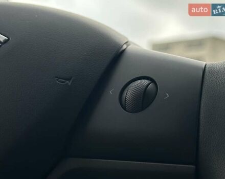 Белый Тесла Model Y, объемом двигателя 0 л и пробегом 42 тыс. км за 26999 $, фото 23 на Automoto.ua