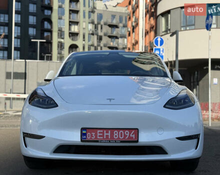 Белый Тесла Model Y, объемом двигателя 0 л и пробегом 35 тыс. км за 33777 $, фото 6 на Automoto.ua