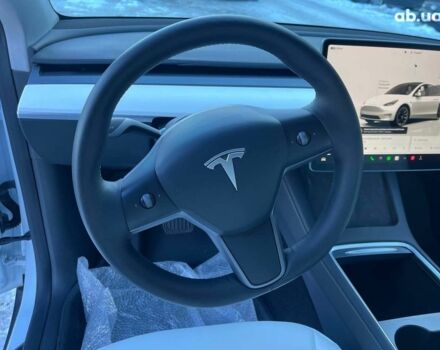 Белый Тесла Model Y, объемом двигателя 0 л и пробегом 13 тыс. км за 33190 $, фото 15 на Automoto.ua