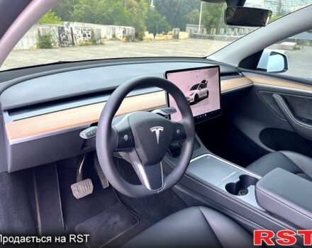 Белый Тесла Model Y, объемом двигателя 0 л и пробегом 40 тыс. км за 28499 $, фото 7 на Automoto.ua