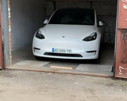 Белый Тесла Model Y, объемом двигателя 0 л и пробегом 15 тыс. км за 38000 $, фото 3 на Automoto.ua