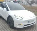 Белый Тесла Model Y, объемом двигателя 0 л и пробегом 44 тыс. км за 28300 $, фото 2 на Automoto.ua