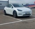Белый Тесла Model Y, объемом двигателя 0 л и пробегом 93 тыс. км за 35500 $, фото 5 на Automoto.ua