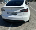 Белый Тесла Model Y, объемом двигателя 0 л и пробегом 32 тыс. км за 27199 $, фото 29 на Automoto.ua