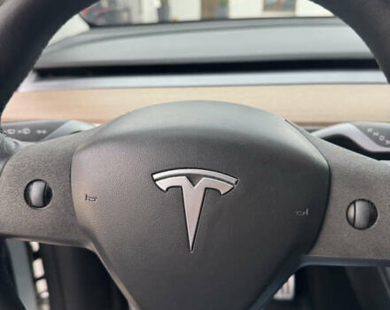 Тесла Model Y 2023 в Львове на Automoto.ua Белый Тесла Model Y, объемом двигателя 0 л и пробегом 27 тыс. км за 31500 $, фото 14 на Automoto.ua