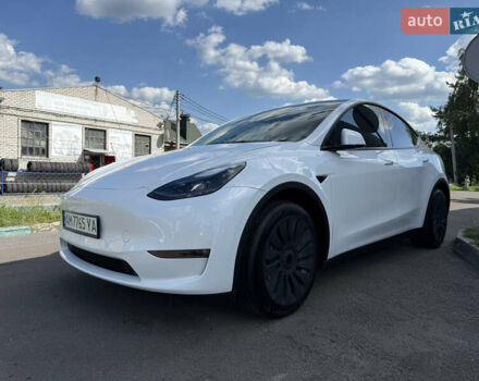 Белый Тесла Model Y, объемом двигателя 0 л и пробегом 8 тыс. км за 26800 $, фото 6 на Automoto.ua