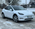 Білий Тесла Model Y, об'ємом двигуна 0 л та пробігом 60 тис. км за 25500 $, фото 1 на Automoto.ua