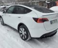 Белый Тесла Model Y, объемом двигателя 0 л и пробегом 47 тыс. км за 29900 $, фото 1 на Automoto.ua