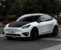 Білий Тесла Model Y, об'ємом двигуна 0 л та пробігом 52 тис. км за 32000 $, фото 7 на Automoto.ua