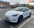 Белый Тесла Model Y, объемом двигателя 0 л и пробегом 43 тыс. км за 29500 $, фото 2 на Automoto.ua