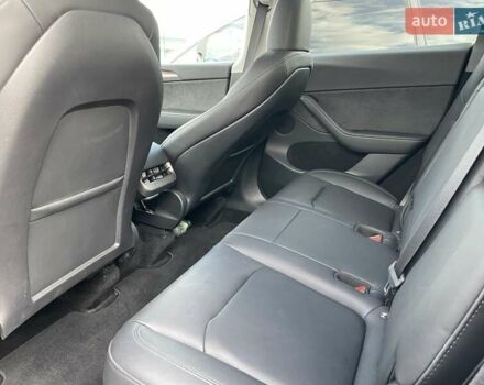 Белый Тесла Model Y, объемом двигателя 0 л и пробегом 4 тыс. км за 29800 $, фото 10 на Automoto.ua