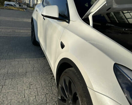 Белый Тесла Model Y, объемом двигателя 0 л и пробегом 73 тыс. км за 23999 $, фото 10 на Automoto.ua