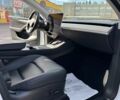 Белый Тесла Model Y, объемом двигателя 0 л и пробегом 23 тыс. км за 27500 $, фото 20 на Automoto.ua
