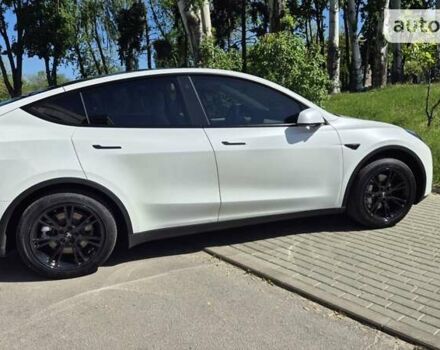 Білий Тесла Model Y, об'ємом двигуна 0 л та пробігом 11 тис. км за 35000 $, фото 8 на Automoto.ua