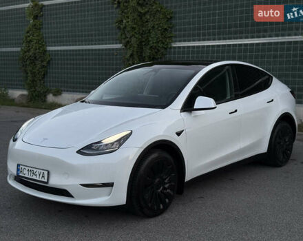 Белый Тесла Model Y, объемом двигателя 0 л и пробегом 18 тыс. км за 29600 $, фото 18 на Automoto.ua
