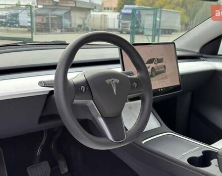 Белый Тесла Model Y, объемом двигателя 0 л и пробегом 34 тыс. км за 27500 $, фото 11 на Automoto.ua