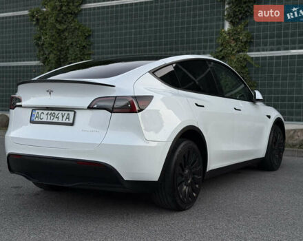Белый Тесла Model Y, объемом двигателя 0 л и пробегом 18 тыс. км за 29600 $, фото 45 на Automoto.ua