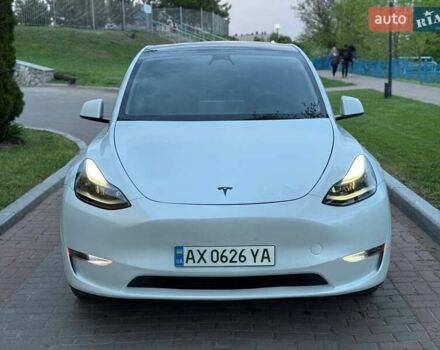 Белый Тесла Model Y, объемом двигателя 0 л и пробегом 36 тыс. км за 28500 $, фото 1 на Automoto.ua