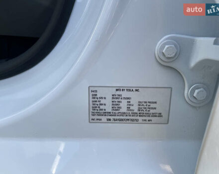 Белый Тесла Model Y, объемом двигателя 0 л и пробегом 43 тыс. км за 29500 $, фото 20 на Automoto.ua