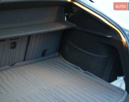 Білий Тесла Model Y, об'ємом двигуна 0 л та пробігом 48 тис. км за 34300 $, фото 31 на Automoto.ua